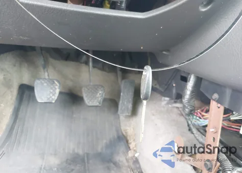 2002 Saturn Sl Spring Special из США, поврежденный, VIN 1G8ZS52842Z293590